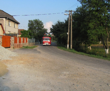 Odovzdávanie hasičského vozidla